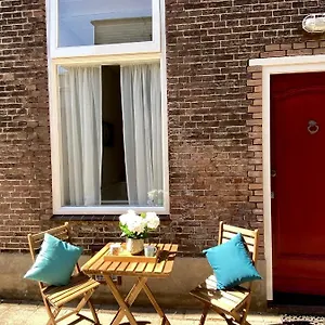 Basic Little House Scheveningen , Den Haag Nederland