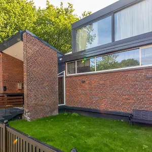  Apartment Bens The Walton Netherlands