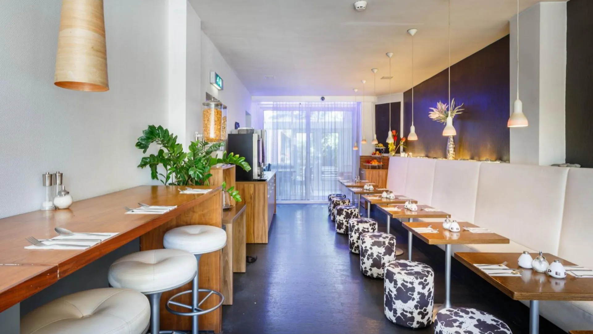 ***  Hotel Victorie Amsterdam Netherlands