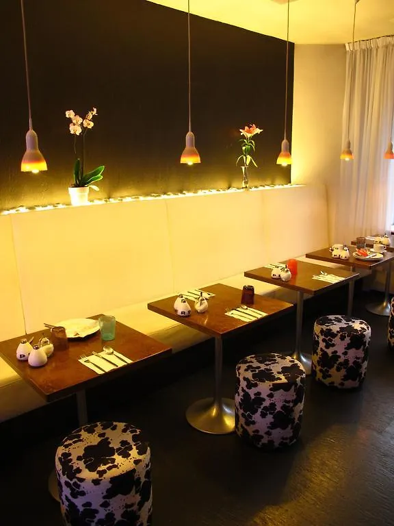 ***  Hotel Victorie Amsterdam Netherlands