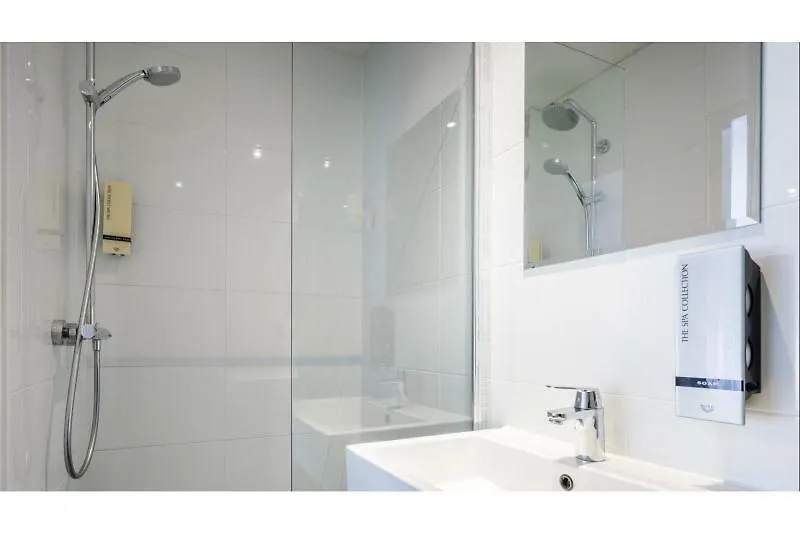 Hotel Victorie Amsterdam 3*,  Netherlands